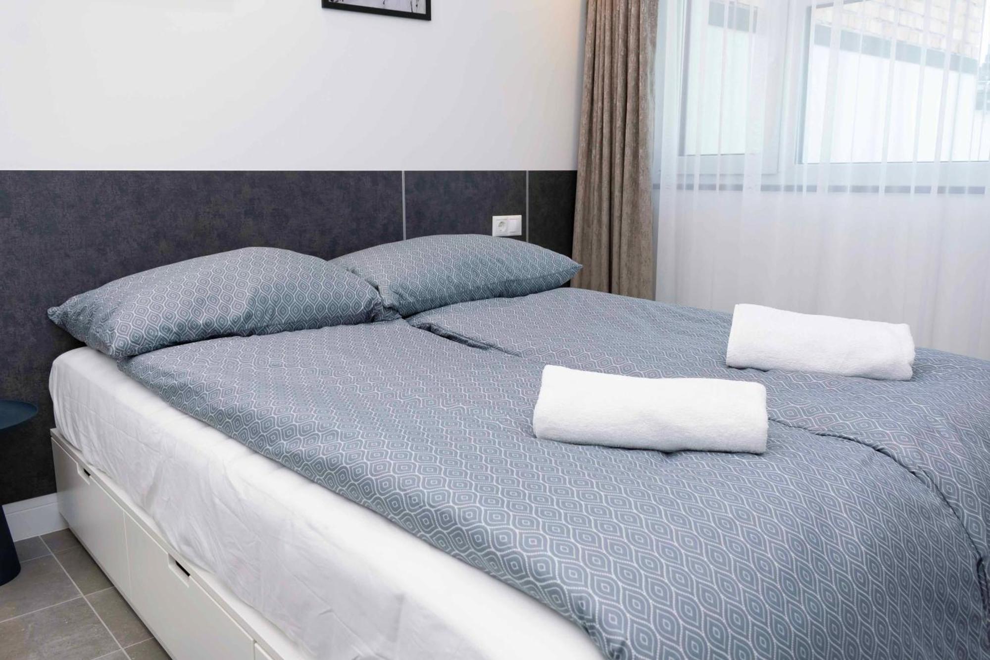 Luxury Cozy 2 Bdr Downtown Apt.6 Budapest Exteriör bild